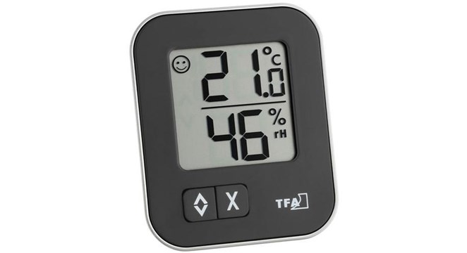 /atlantis-media/images/products/TFA Thermo-Hygrometer MOXX Schwarz